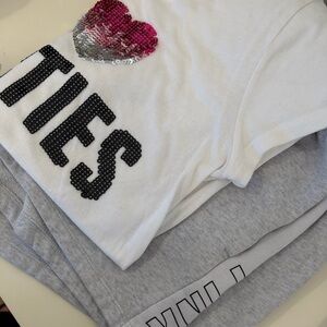 2010’s Victoria Secret PINK boyfriend sweat short